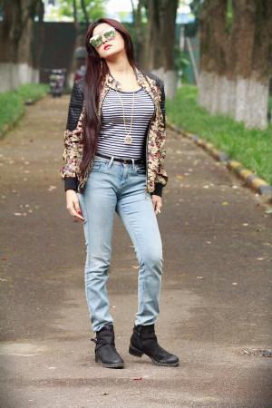 Pori Moni 24.jpg Bangladeshi Hot Actress Models